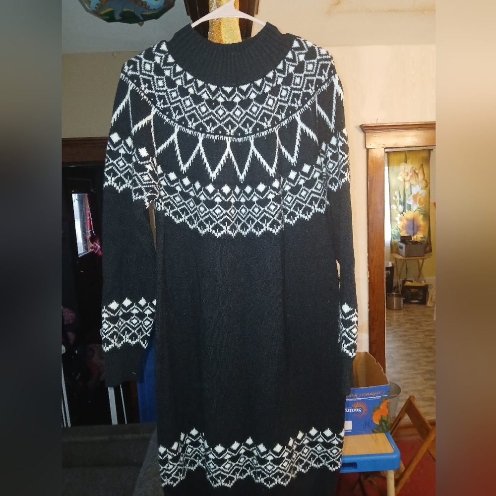 Loft black and white dress